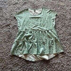 SHEIN Light Green Floral Flowy Babydoll Top